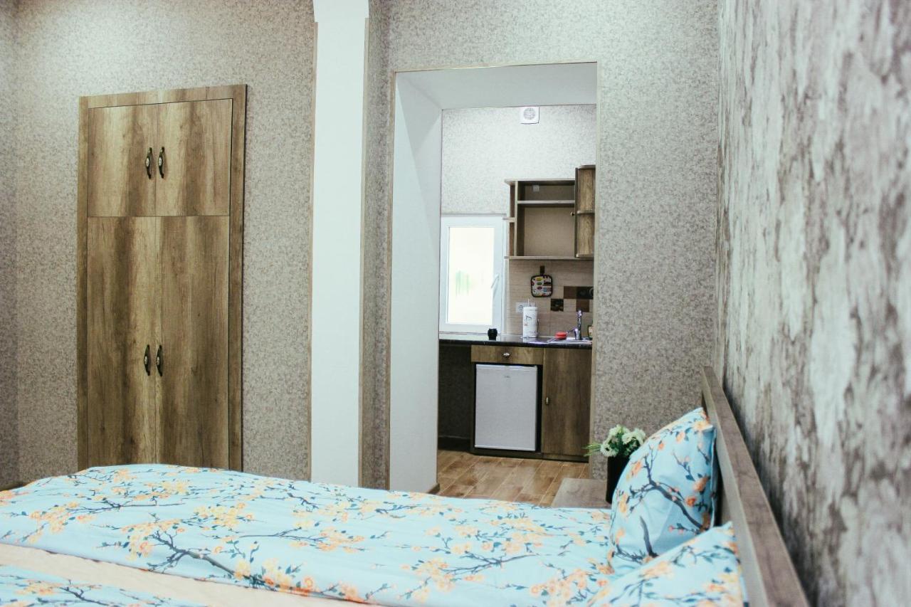 Apartment Izabella Tbilisi Exterior foto